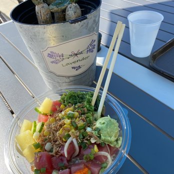 PurePoke - Large poke bowl with brown rice, ahi tuna, pineapple, cucumber, seaweed, corn, red & green onions, masago, & avocado. - Poke Near Me - Frisco, Texas