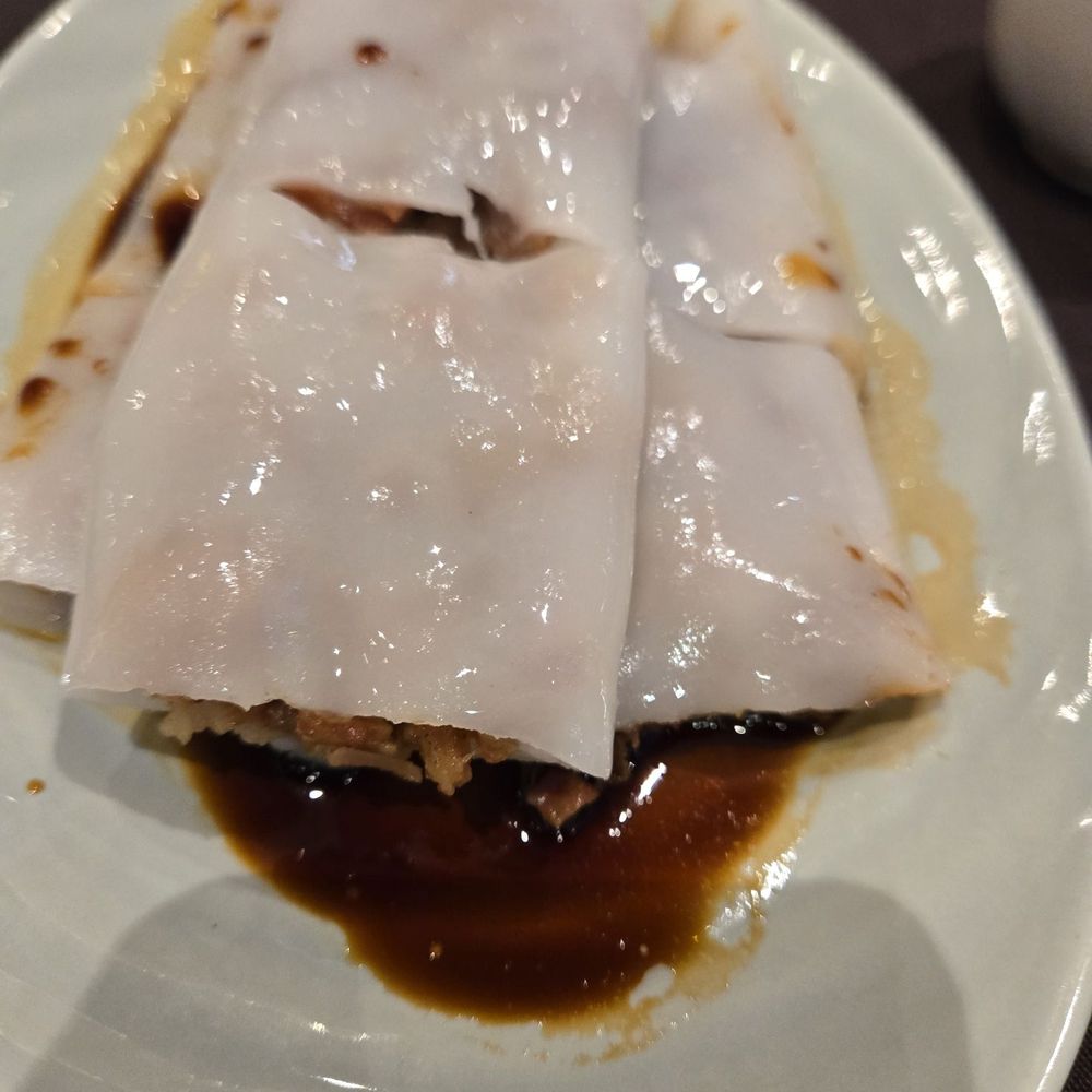 Dim Sum Palace - Roast pork rice roll - Dim Sum Near Me - New York, New York Dim Sum Palace - Roast pork rice roll - Dim Sum Near Me - New York, New York