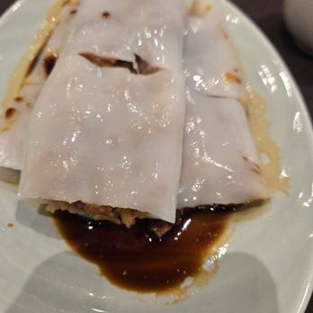 Dim Sum Palace - Roast pork rice roll - Dim Sum Near Me - New York, New York Dim Sum Palace - Roast pork rice roll - Dim Sum Near Me - New York, New York