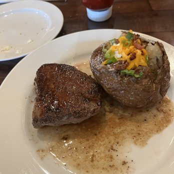 LongHorn Steakhouse - Renegade Sirloin and baked potato - American Near Me - Raynham, Massachusetts