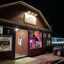 Hinsdale Pizza House - Outside