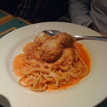 Lombardi's Italian Restaurant - Spaghetti & meatballs - Italian Near Me - Everett, Washington