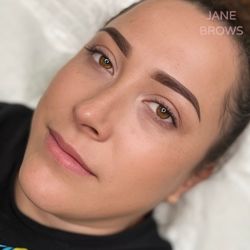 Jane Brows 