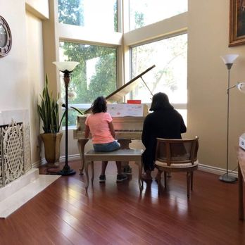 Vivian's Piano Lessons - Musical Instruments & Teachers Near Me - Corona, California Vivian's Piano Lessons - Musical Instruments & Teachers Near Me - Corona, California