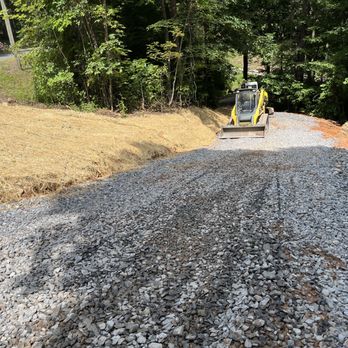 5-Star Construction & Excavating - a gravel road being laid - General Contractors Near Me 5-Star Construction & Excavating - a gravel road being laid - General Contractors Near Me