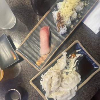 Oishii Mika Sushi - Sushi Bars Near Me - Portland, Oregon