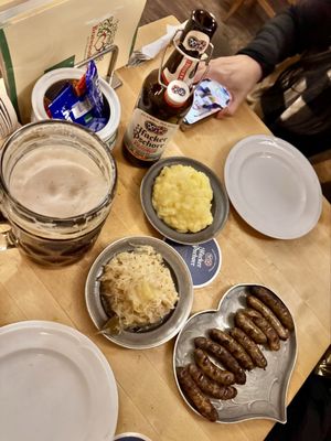 Bratwurstherzl by null