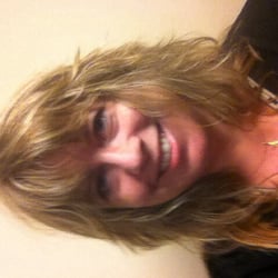 Green With Envy Salon - This is the day after my service and it still looks great, though not as wonderful as when Michelle styles it :)