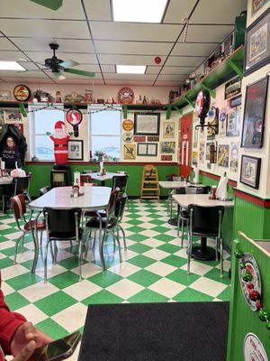 Filling Station BBQ by null