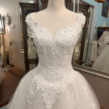 Elizabeth III - Updated for daughter - removed sleeves and large rosettes on back at waist. - Sewing & Alterations Near Me - Stevensville, Michigan Elizabeth III - Updated for daughter - removed sleeves and large rosettes on back at waist. - Sewing & Alterations Near Me - Stevensville, Michigan