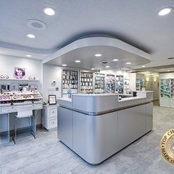 Ici Paris Skin Care Clinic & Spa - Front desk