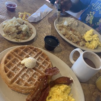 Crackers & Co Cafe - So so good Waffles - American Near Me - Mesa, Arizona Crackers & Co Cafe - So so good Waffles - American Near Me - Mesa, Arizona