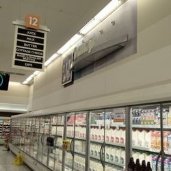 Hy-Vee - Windsor Heights