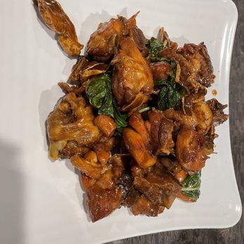 Edison Noodle House - J04. Three Cup Chicken - Chinese Near Me - Edison, New Jersey