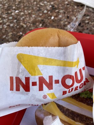 In-N-Out Burger by null