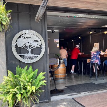 The Press - My companion described this place as having an island feel. - Wine Bars Near Me - Cleveland, Tennessee
