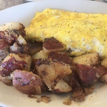 Mckay's - Corned beef hash omelet:) - Breakfast & Brunch Near Me - Quincy, Massachusetts