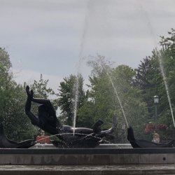 Showalter Fountain