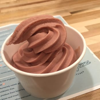 Springbone Kitchen - Berry ice cream - frozen banana base, organic raspberry purée, raw local honey - Soup Near Me - New York, New York
