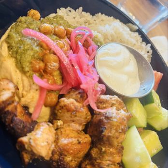 Bulla Gastrobar - Chicken Mediterranean Bowl Meal - Gastropubs Near Me - Winter Park, Florida