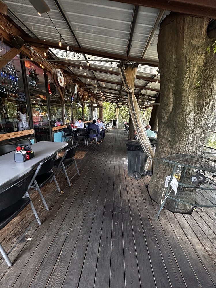 Capitol Oyster Bar