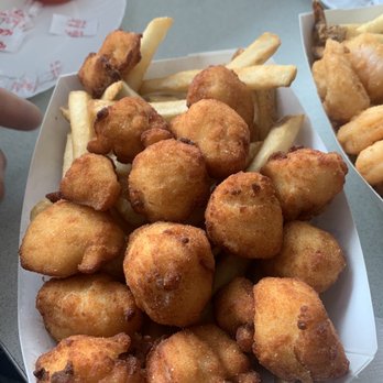 Johnny's Reef Restaurant - Delicious fried scallops !! - Seafood Near Me - Bronx, New York Johnny's Reef Restaurant - Delicious fried scallops !! - Seafood Near Me - Bronx, New York