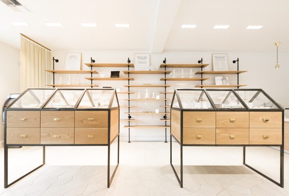 Serra Dispensary by null