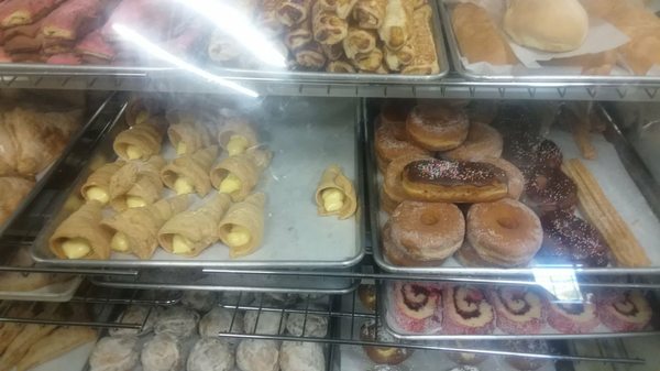 Manna Bakery by null