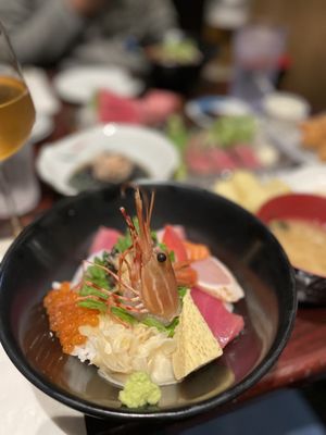 Waraku Japanese Dine&Bar Torrance by null