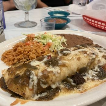 Chuy's - Steak burrito - Tex-Mex Near Me - Austin, Texas Chuy's - Steak burrito - Tex-Mex Near Me - Austin, Texas