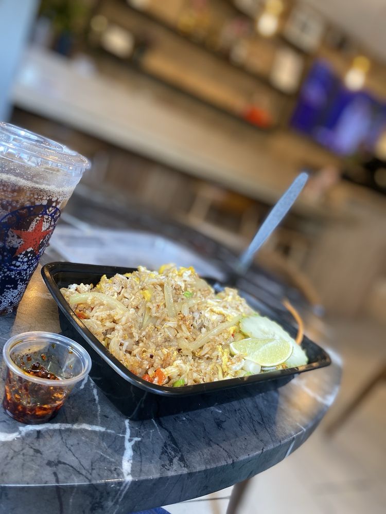 Social spots from Ar-Haan