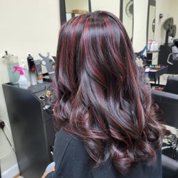 Hair Sense - Red highlights & style !