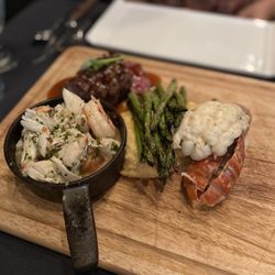 Bridgets Steakhouse - Surf and turf board