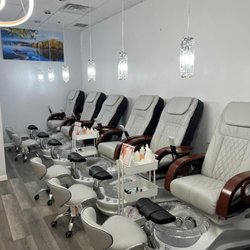 Dalla Nails & Spa - New Pedicure Chairs