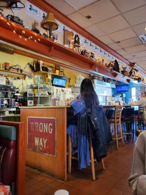 Shut Up and Eat by null