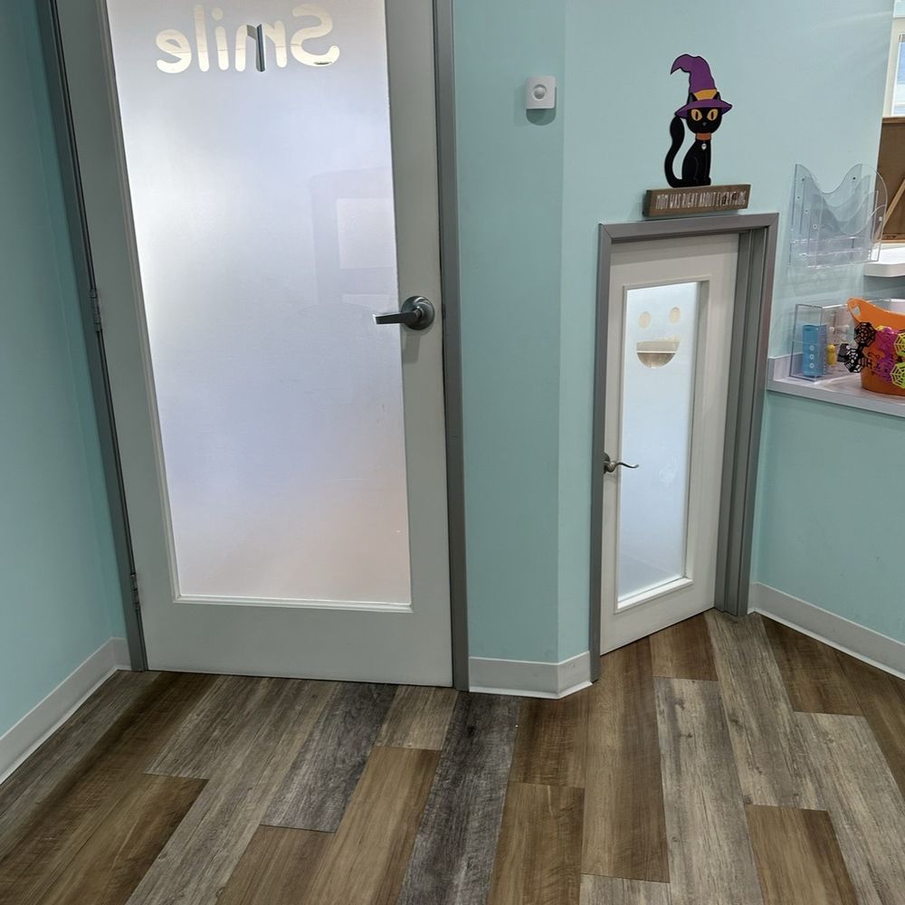 Shari Carroll, DMD - Kids door and adult door - Pediatric Dentists Near Me - Redondo Beach, California Shari Carroll, DMD - Kids door and adult door - Pediatric Dentists Near Me - Redondo Beach, California