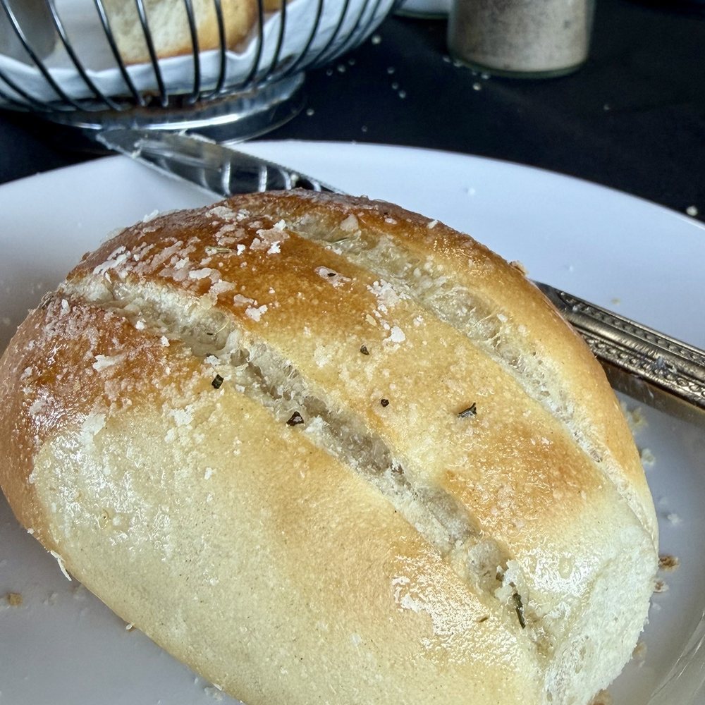 Bistro Le Bliss - French Near Me - West Bloomfield, Michigan