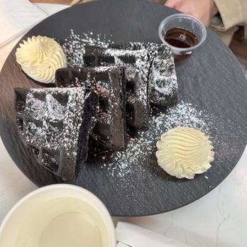 La Forêt - Coffee & Tea Near Me - Burnaby, British Columbia