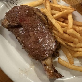 Fredrick Inn Steak House - Largest prime rib - Steakhouses Near Me - St Joseph, Missouri