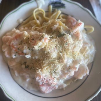 Old Tony's - Fetucini with shrimp - Seafood Near Me - Redondo Beach, California Old Tony's - Fetucini with shrimp - Seafood Near Me - Redondo Beach, California