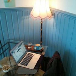 Coffee Aroma (Lincoln) - Arrived @coffee_aroma for #jellylincoln. Please come join me for #coworking, #chat and gorgeous @hasbean coffee