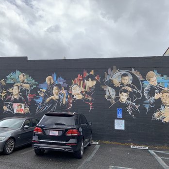 Com Ga Nam An - Mural painting in the parking lot, very creative - Vietnamese Near Me - San Jose, California Com Ga Nam An - Mural painting in the parking lot, very creative - Vietnamese Near Me - San Jose, California