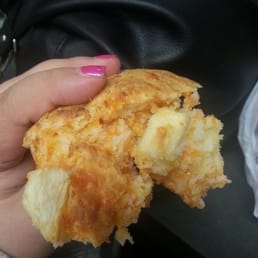 big chunks of apple and a lot of cheese