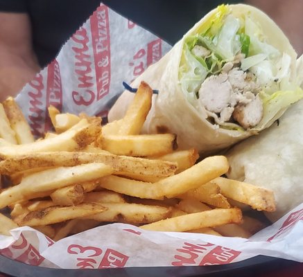 Emma's Pub & Pizza by null