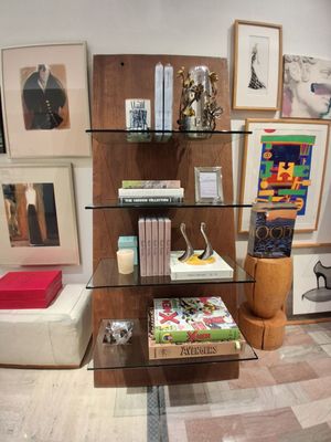 Neiman Marcus by null
