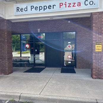Red Pepper Pizza Company - Entrance to the left of Red Pepper Deli - Pizza Near Me - Crestwood, Kentucky Red Pepper Pizza Company - Entrance to the left of Red Pepper Deli - Pizza Near Me - Crestwood, Kentucky