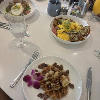 ARLO - Croffle, Chilaquiles, Tocino Fried Rice - New American Near Me - San Diego, California
