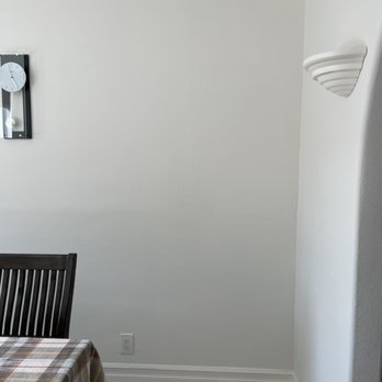 Handyman Leo’s - Nicely done and and super quick. - Electricians Near Me Handyman Leo’s - Nicely done and and super quick. - Electricians Near Me