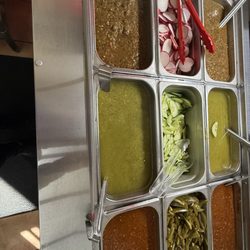 Pollos Asados Don Rafa - Salsa bar