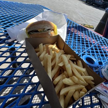 George's Drive-In - Burger and fries - American Near Me - Riverside, California